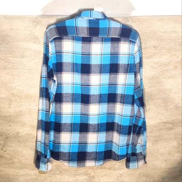 AMERICAN EAGLE Men’s long sleeve button down flannel- Small - Picture 2 of 7